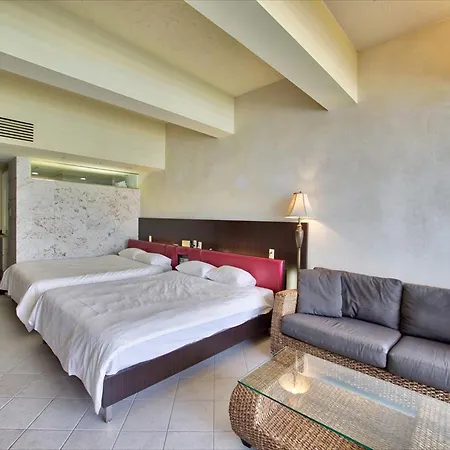 Palace In Moon Beach 恩纳 外观 照片